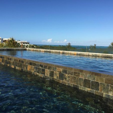 Apartment With A Sea View Roches Noires المظهر الخارجي الصورة
