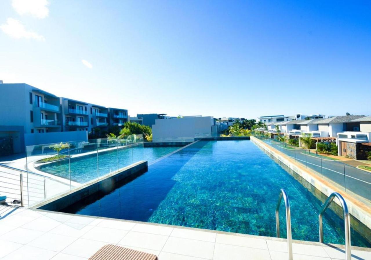 Apartment With A Sea View Roches Noires المظهر الخارجي الصورة