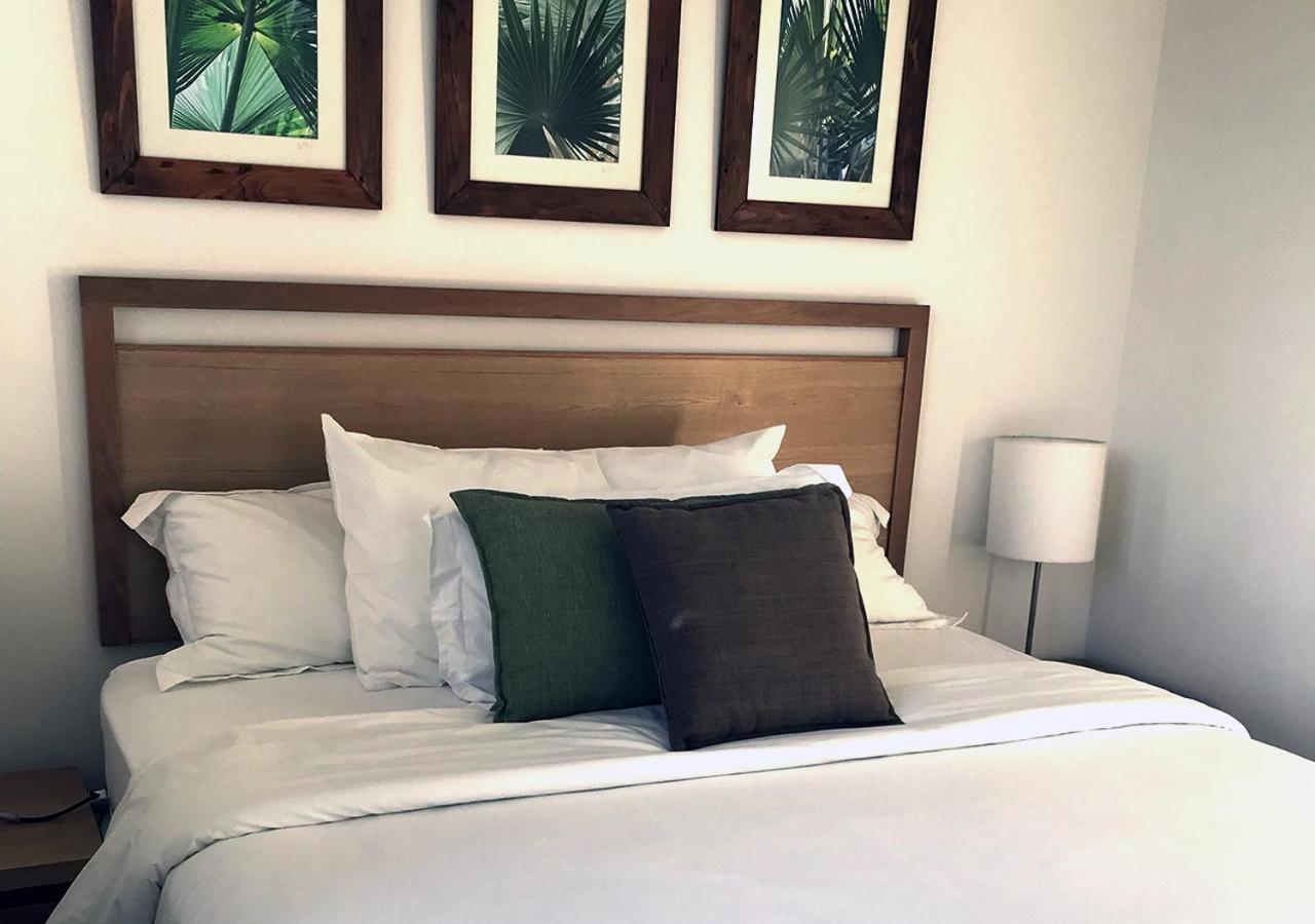 Apartment With A Sea View Roches Noires المظهر الخارجي الصورة
