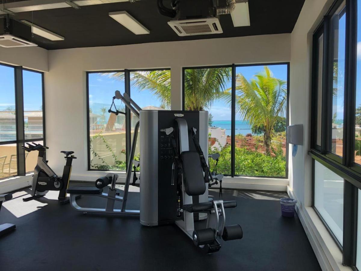 Apartment With A Sea View Roches Noires المظهر الخارجي الصورة