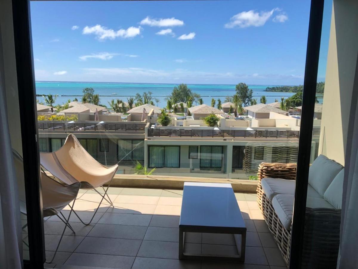 Apartment With A Sea View Roches Noires المظهر الخارجي الصورة